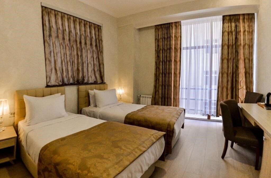 Фото Ammar Hotel 4*