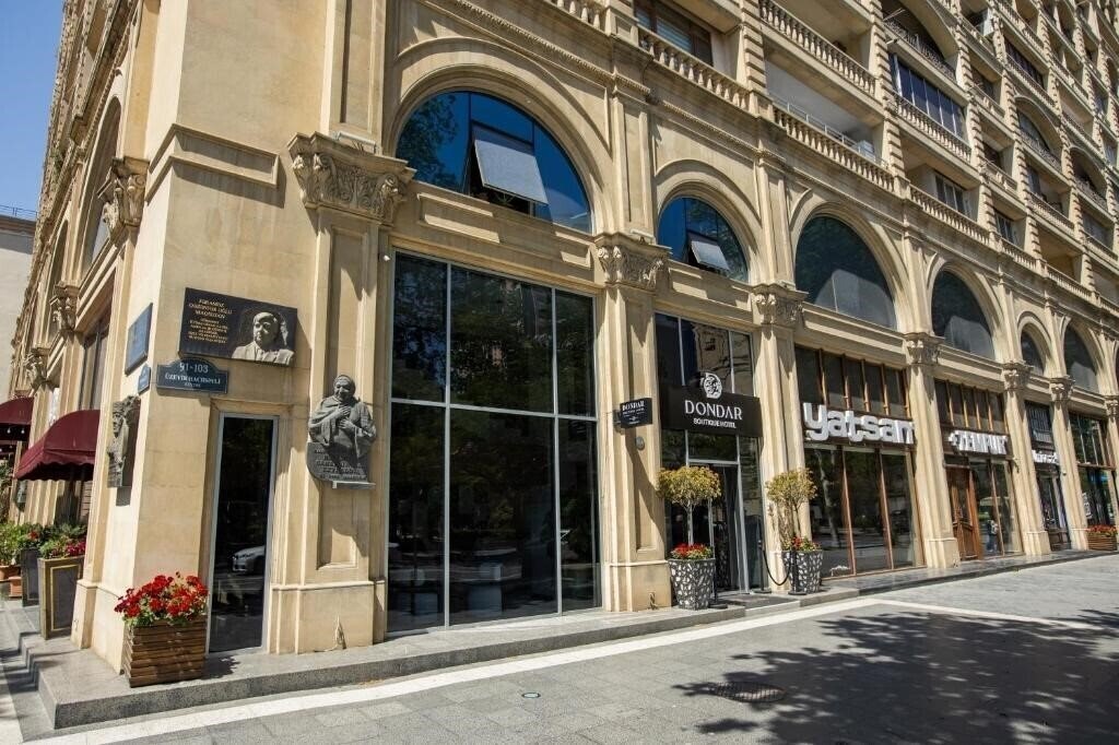 Фото Dondar Hotel Baku 4*