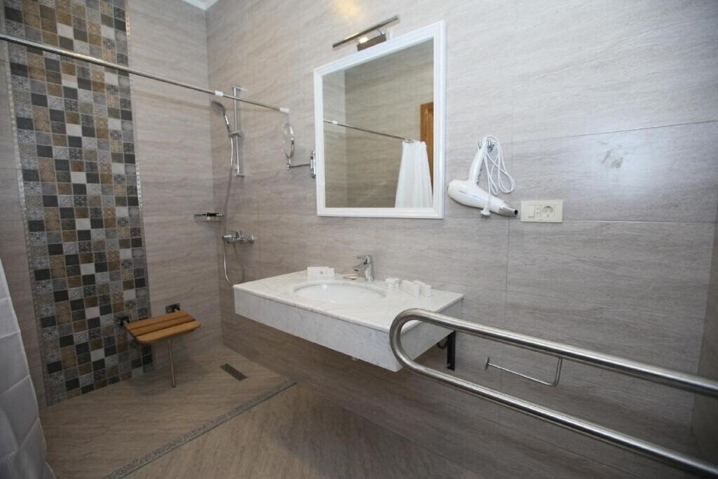 Фотографія Auroom Hotel Baku 4*