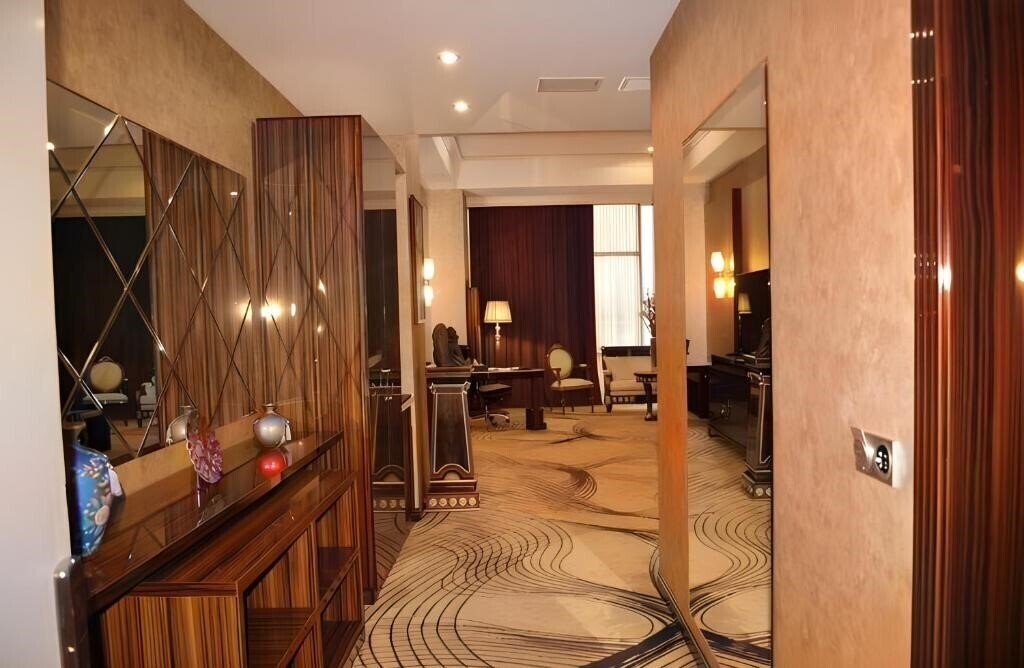 Зображення Mariana Trench Hotel Baku 4*