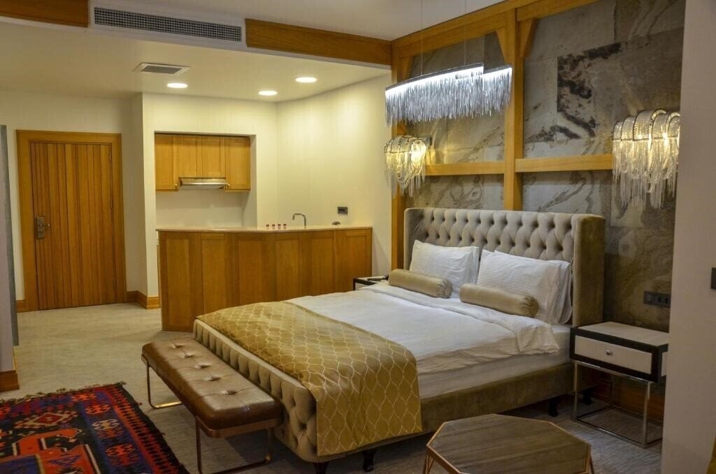 Фото Shirvanshah Hotel 4*