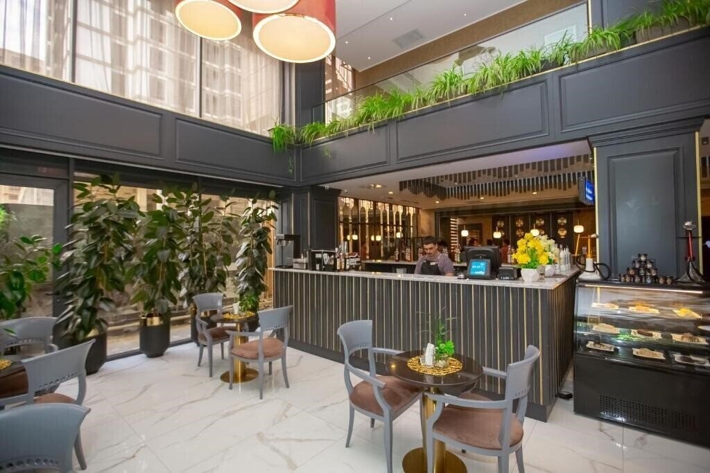 Фотографія Premium Park 4*