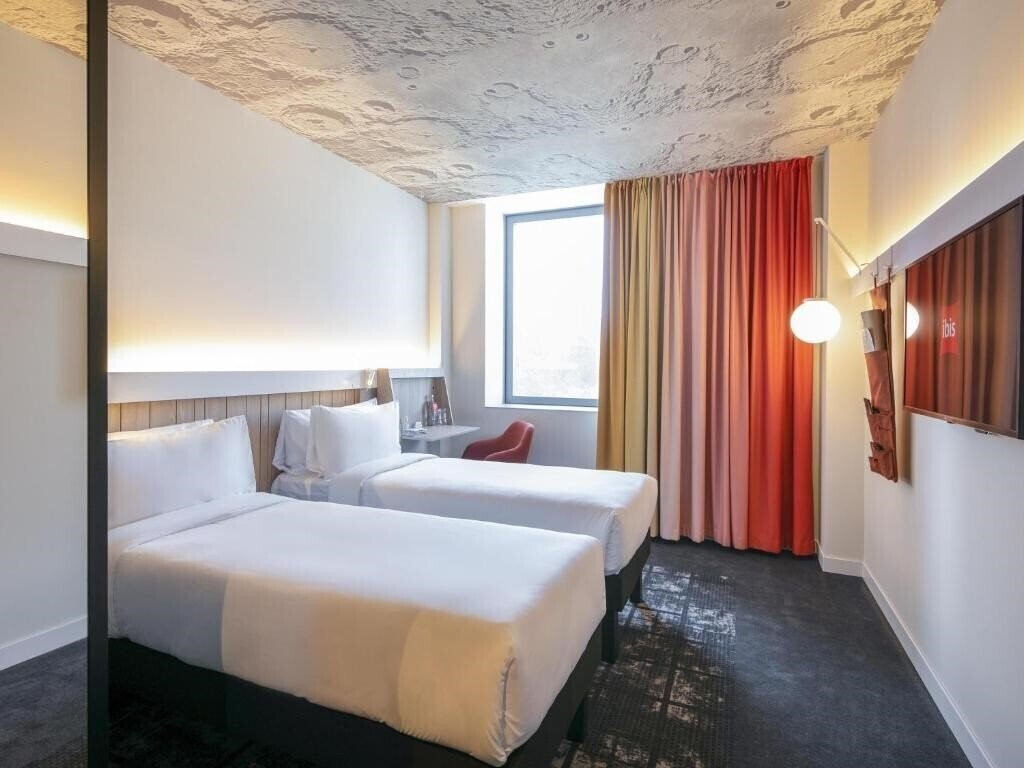 Фото Ibis Baku City 3*