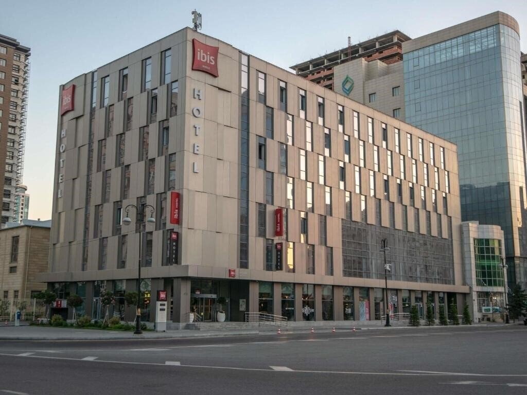 Изображение Ibis Baku City 3*