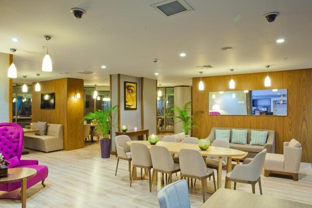 Зображення Parkside Hotel & Apartments 4*