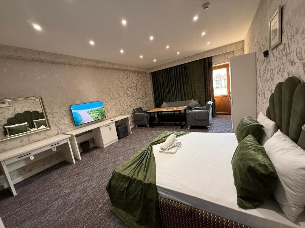 Фото Mont Inn Hotel 4*