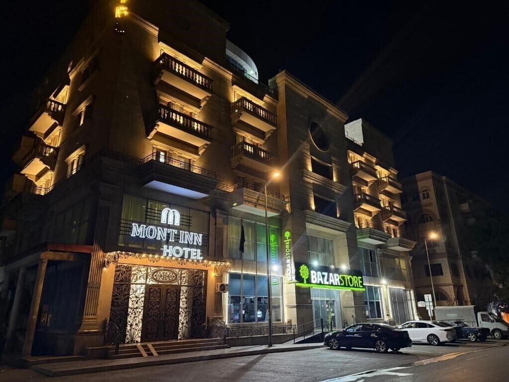 Отель Mont Inn Hotel 4*