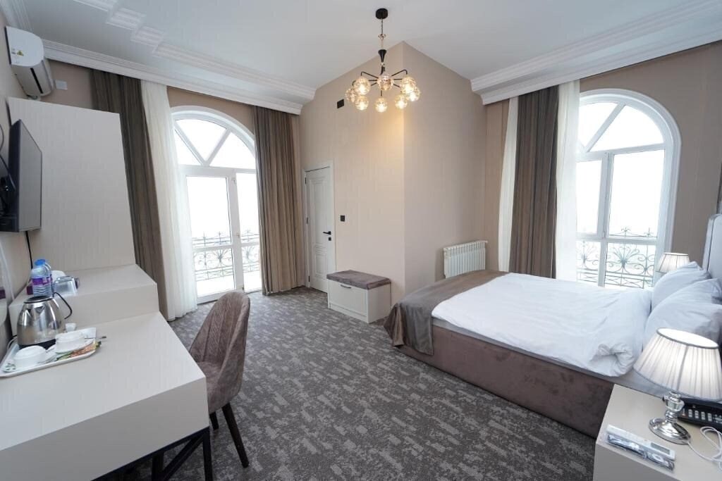 Фотографія Madison Hotel Baku 4*