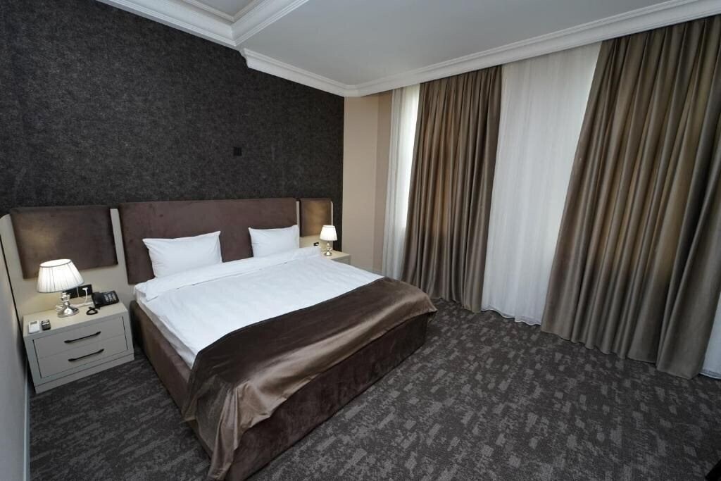 Зображення Madison Hotel Baku 4*