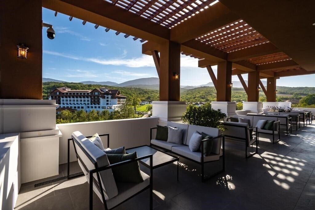 Изображение Wellbeing Resort & Spa Hotel Shabran 5*