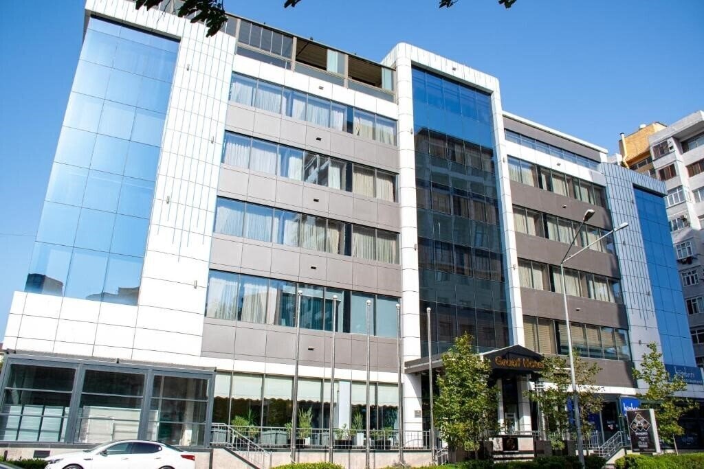 Отель Graaf Hotel 4*