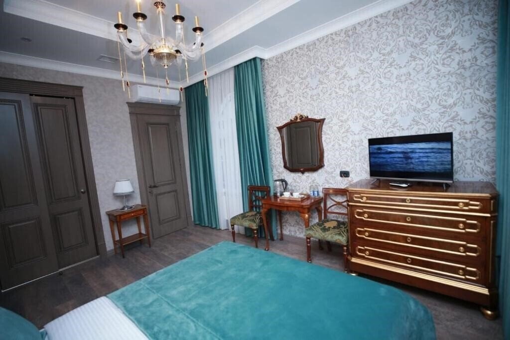 Фото West Inn Hotel Baku 4*
