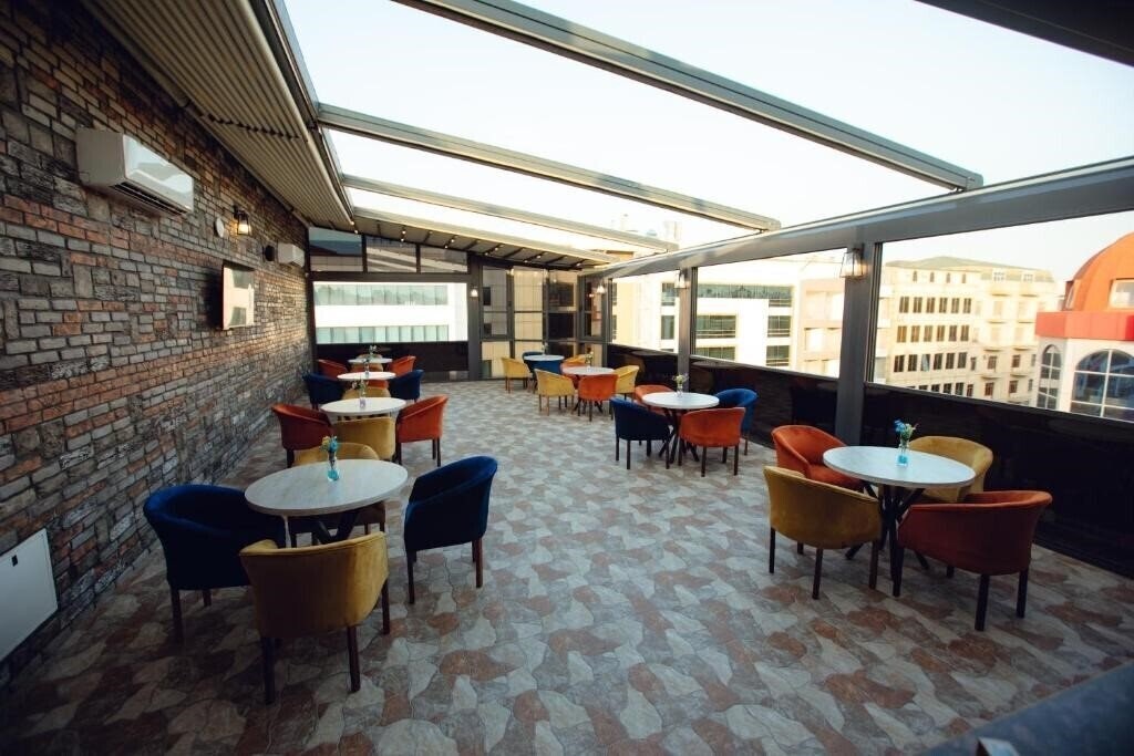 Картинка La Corne Hotel 3*
