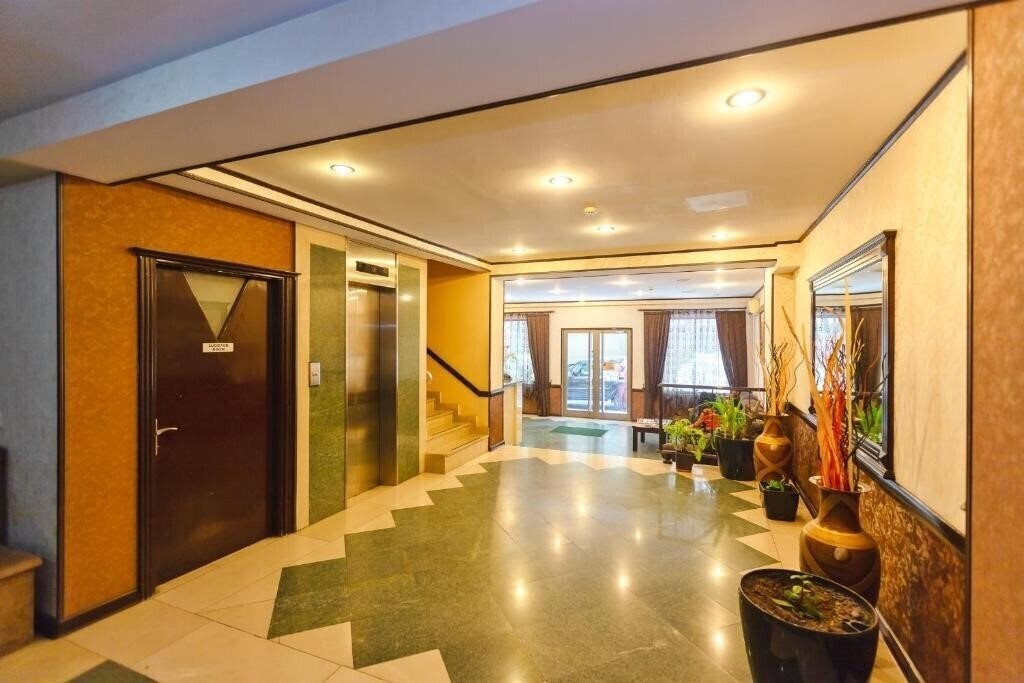Отель Addison Hotel 4*
