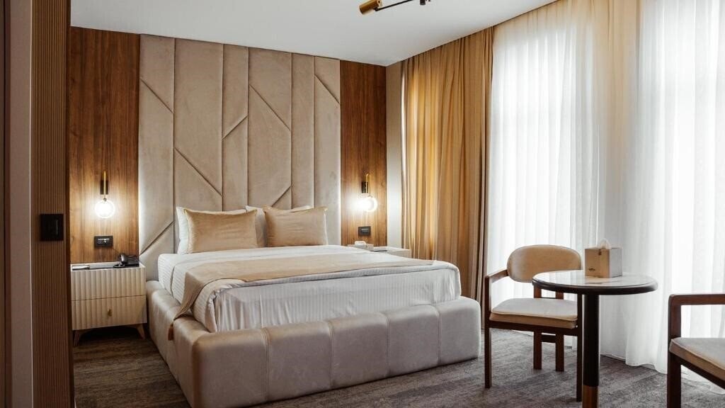 Фото White Breeze Hotel 4*