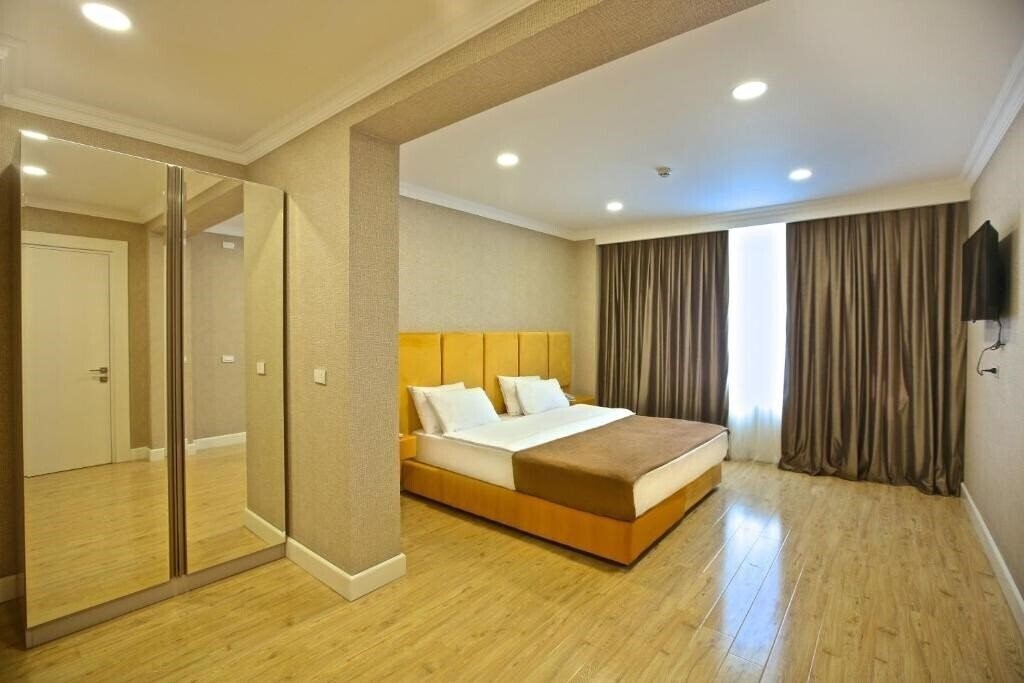 Фотография Rusel Park Hotel 4*