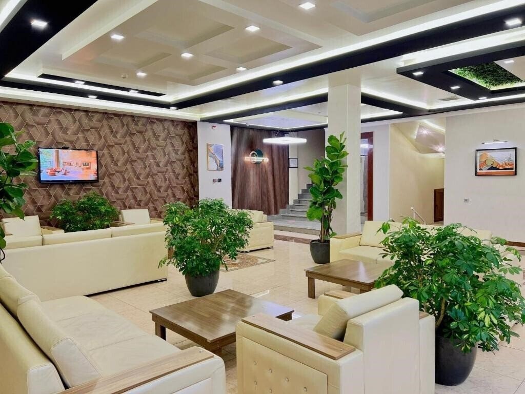 Фото Royal Mansion Hotel 4*