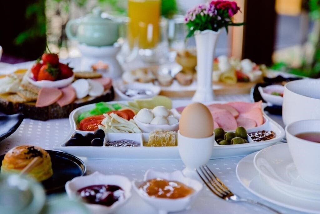 Изображение Royal Antique Boutique Hotel 4*