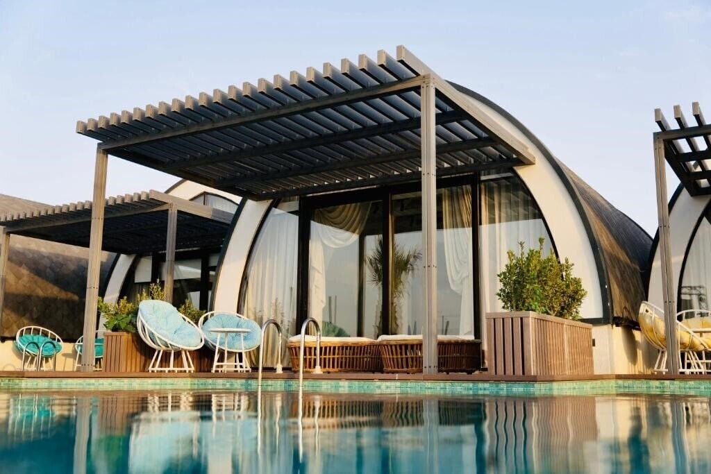 Готель Retreat Beach Resort by Caspimayr Nardaran 5*