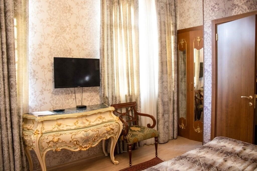 Фотография Chambers Hotel 4*