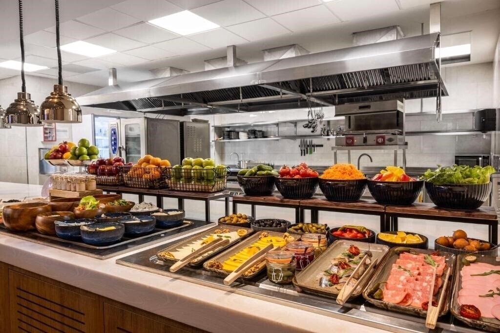 Картинка Hilton Garden Inn Baku 4*