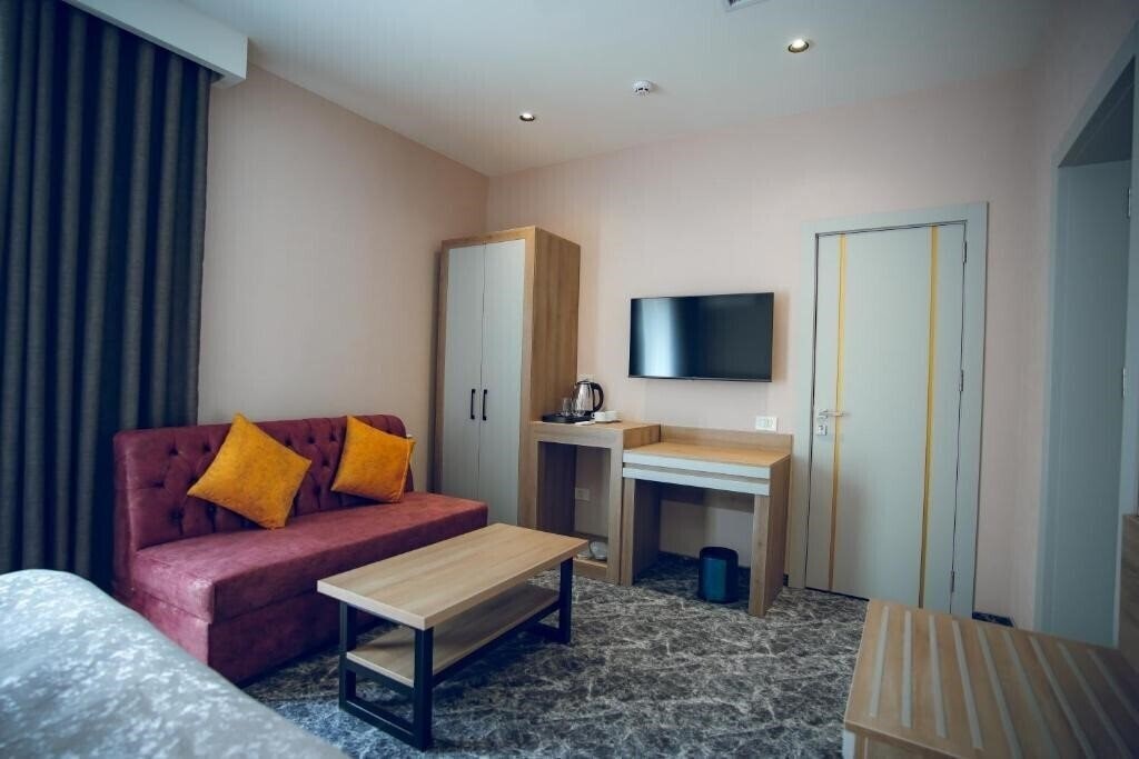 Картинка Momentum Hotel Baku 4*