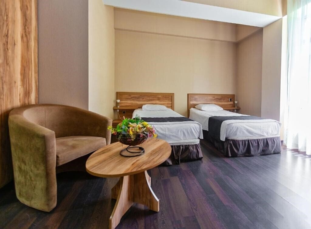 Фотографія Diplomat Hotel Baku 3*