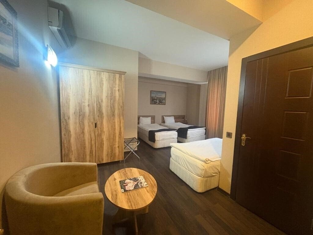Зображення Diplomat Hotel Baku 3*