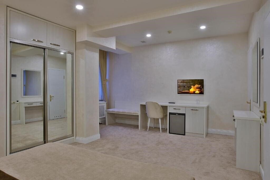 Фото Ganjeli Plaza 4*