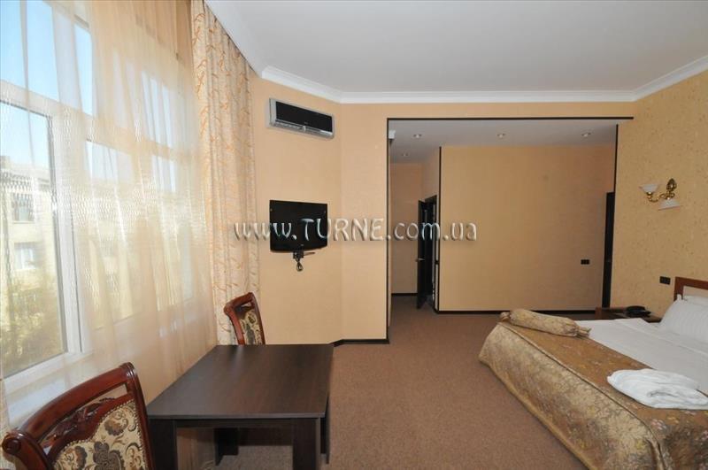 Готель Miraj Inn Hotel 4*