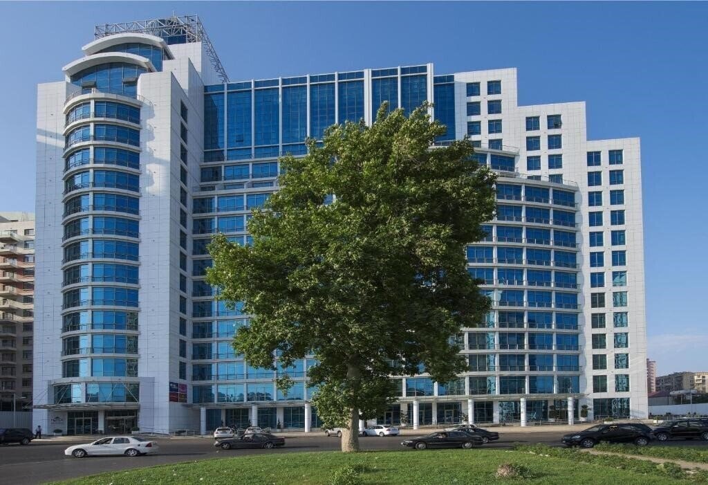 Готель Qafqaz Baku City Hotel And Residences 4*