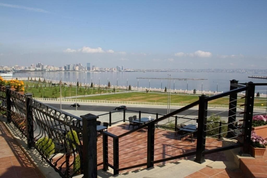Картинка Riviera Hotel 4*