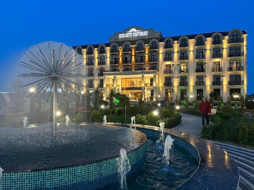 Отель Sun City Hotel & SPA 4*