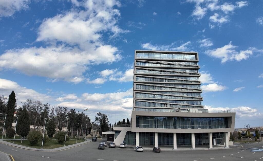 Фото Naftalan Central Wellness Resort 4*