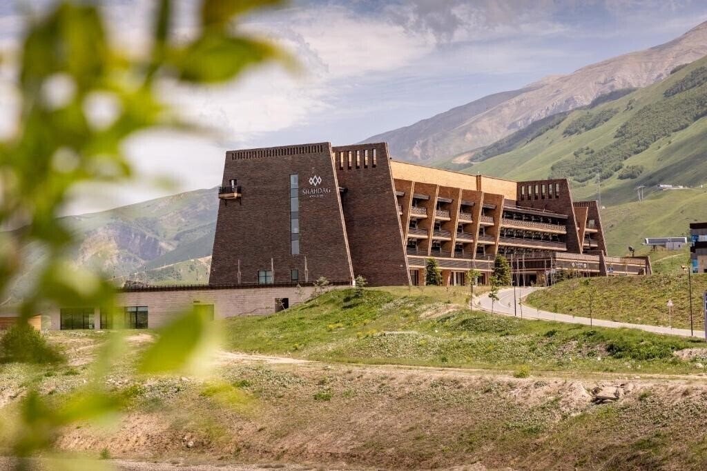 Готель Shahdag Quba Hotel & Spa 5*