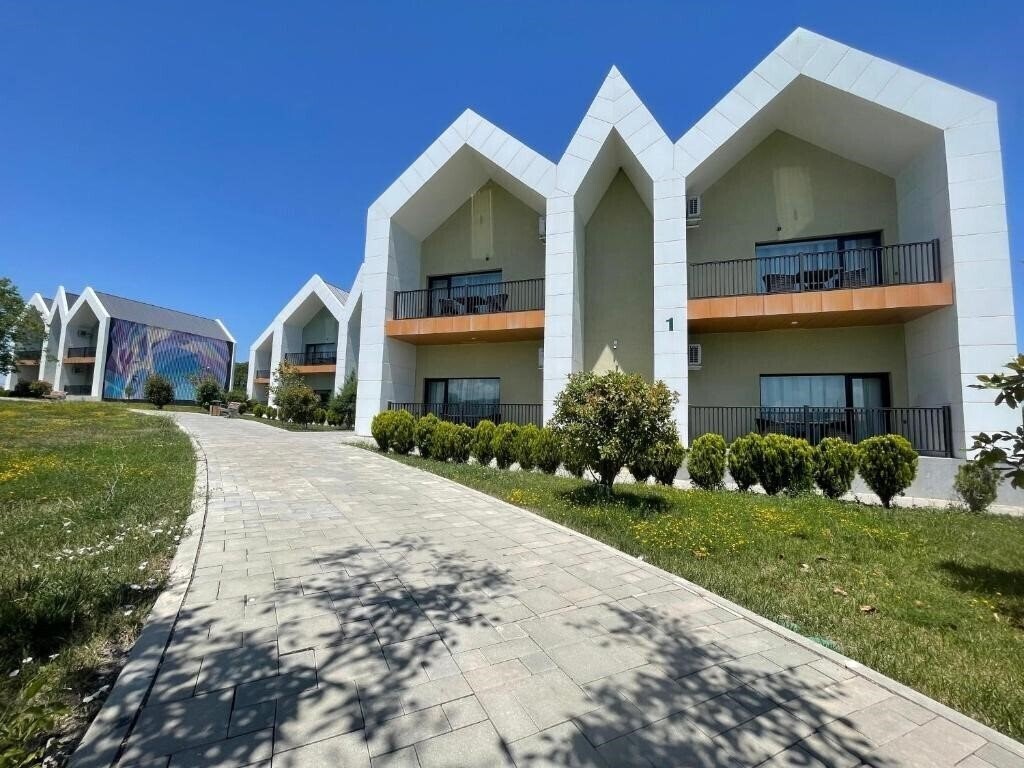 Отель Arena Apartments & Villas Guba 4*