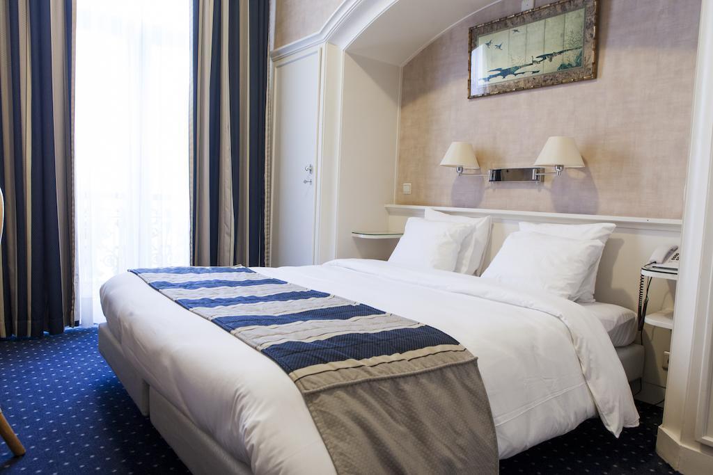 Готель Des Colonies 3*