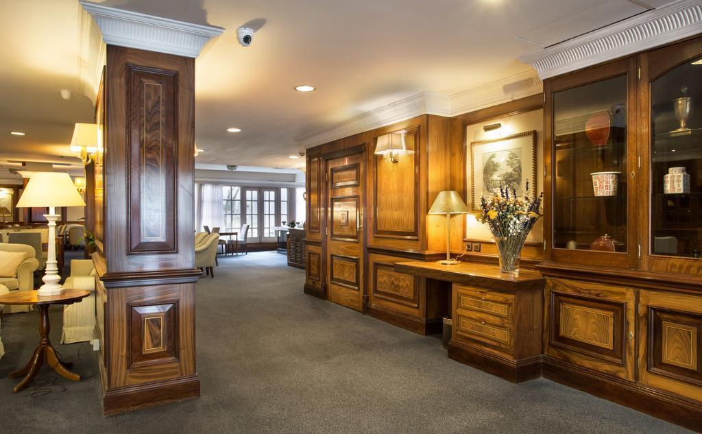 Изображение Izan Avenue Louise 4*