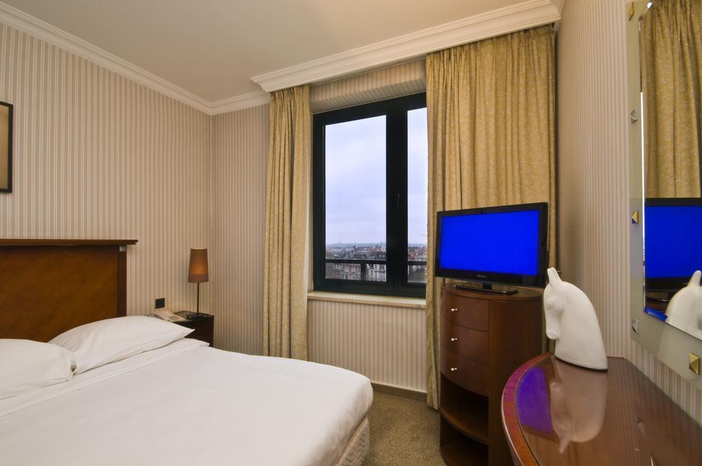 Зображення B-Aparthotel Ambiorix 4*