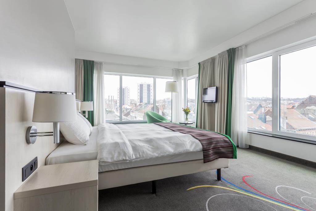 Отель Park Inn By Radisson Brussels Midi 3*