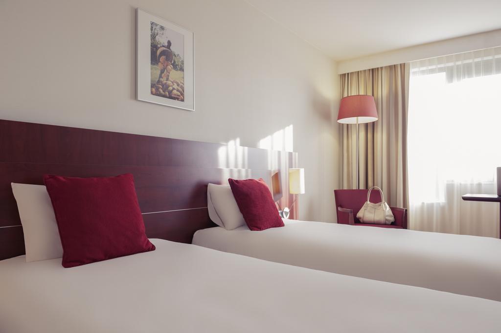 Готель Mercure Brussels Airport 3*
