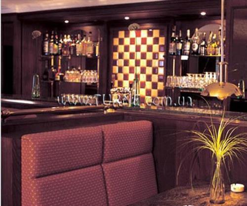 Готель NH Gent Sint Pieters 4*