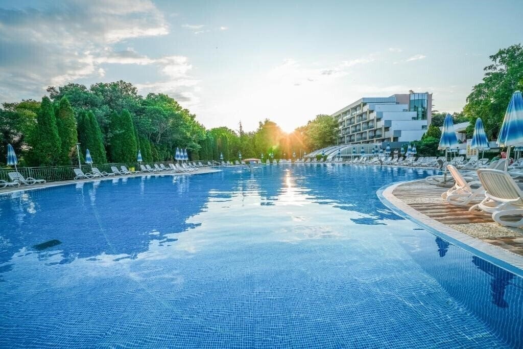 Готель Calimera Ralitsa Superior (ex. Primasol Ralitsa Superior, Primasol Ralica Superior Club, Primasol Ralitsa Superior Garden) 3*