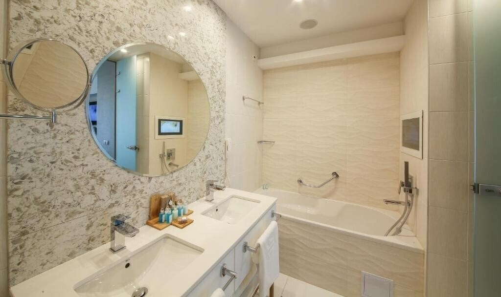 Фотография Maritim Hotel Paradise Blue Albena 5*