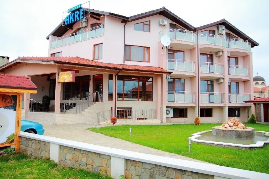 Отель Hotel Akre 3*