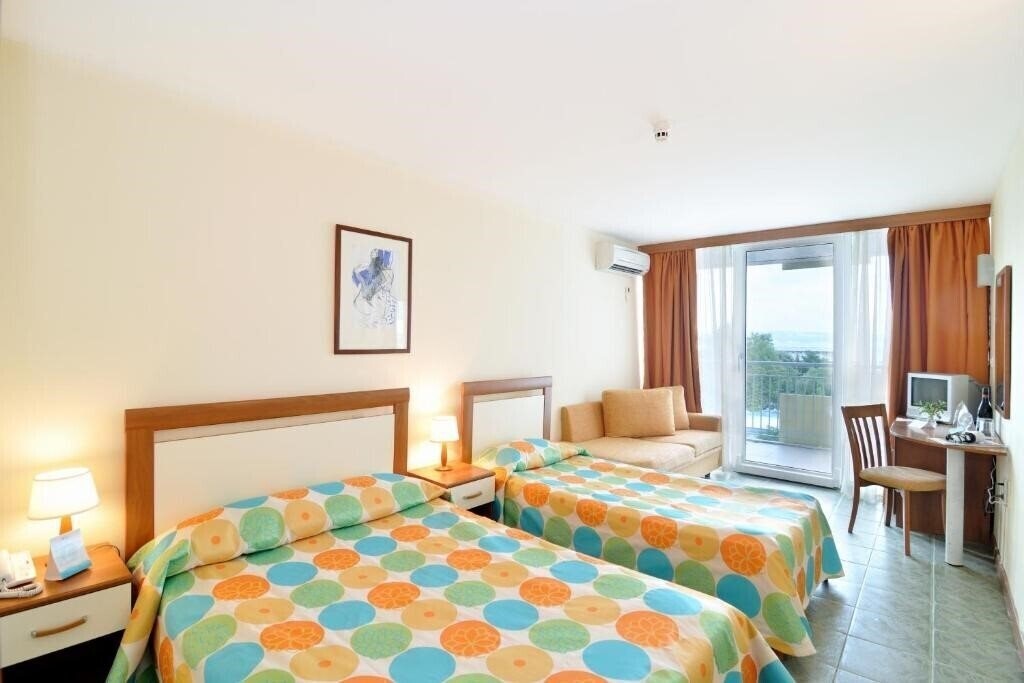 Фото Laguna Mare 4*