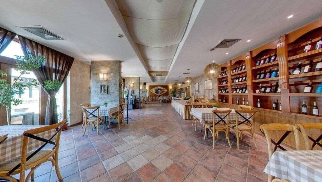 Изображение Mistral Hotel 4*