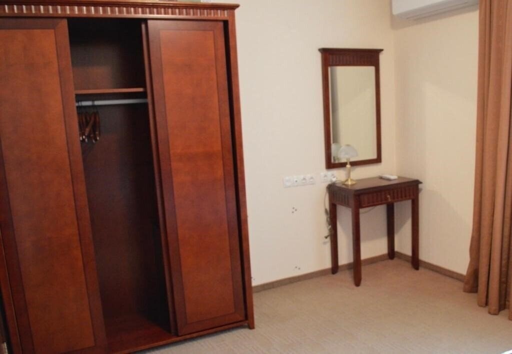 Картинка Elinor 4*