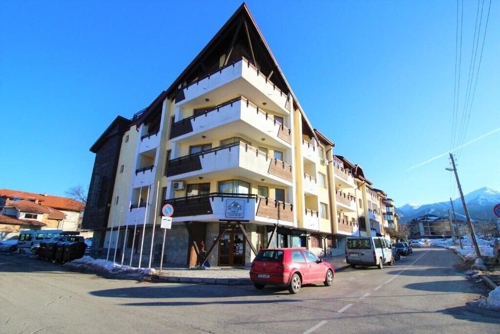 Отель Mountview Lodge 2*