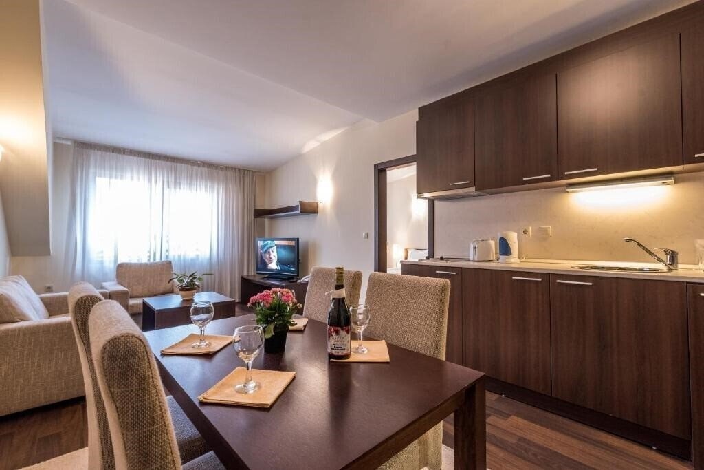 Фотография Aspen Aparthotel 3*